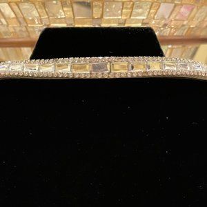 Choker with rhinestones and magnetic clasp.